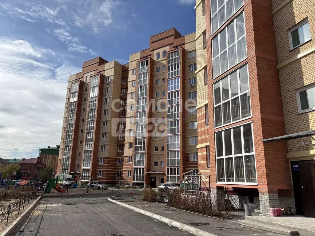 2-к кв. Омская область, Омск ул. Малиновского, 16к2 (60.6 м) - Фото 1