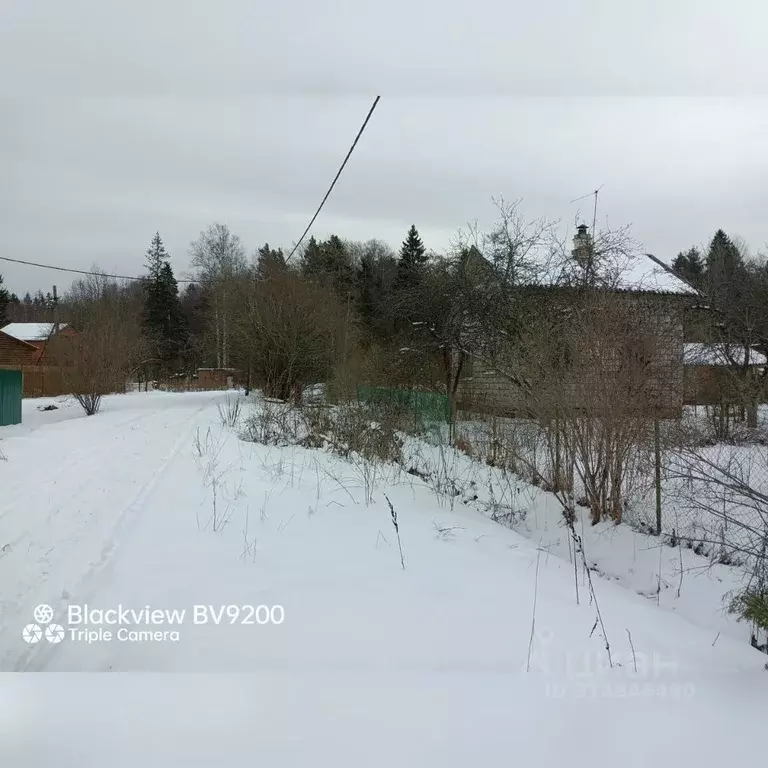 Дом в Ленинградская область, Гатчинский район, Кобрино садоводческий ... - Фото 0