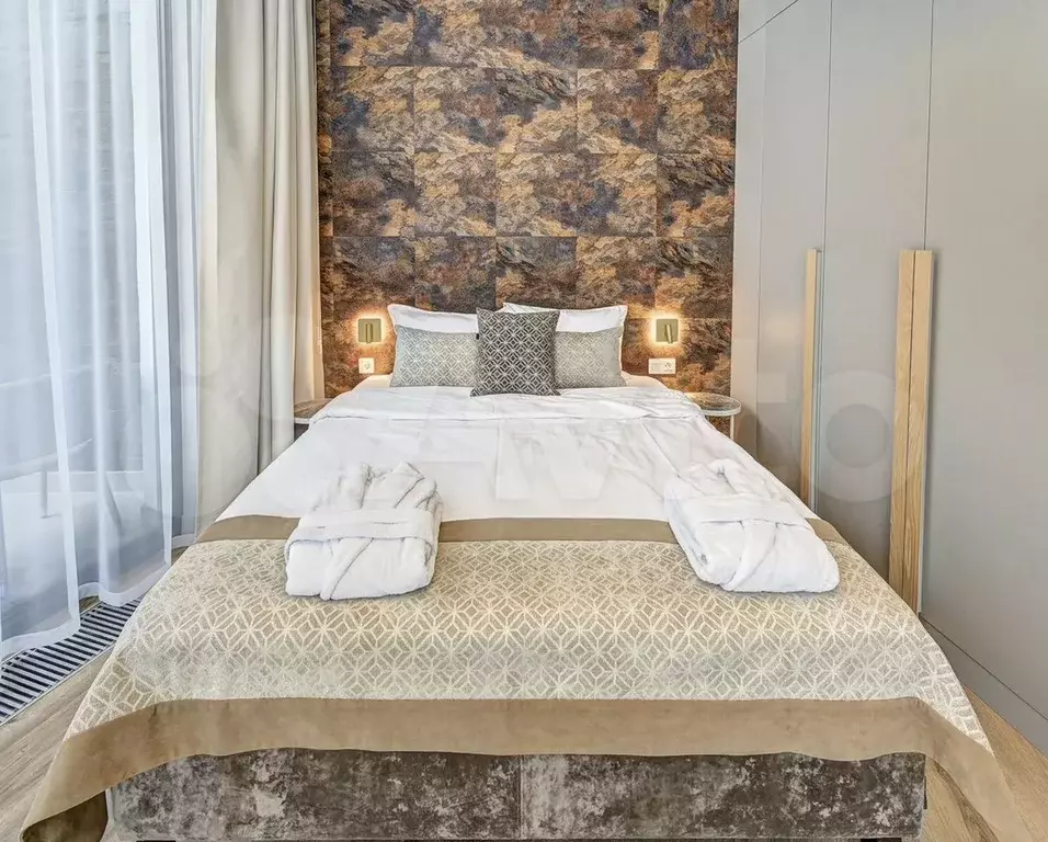 Апартаменты-студия, 25 м, 3/6 эт. - Фото 1