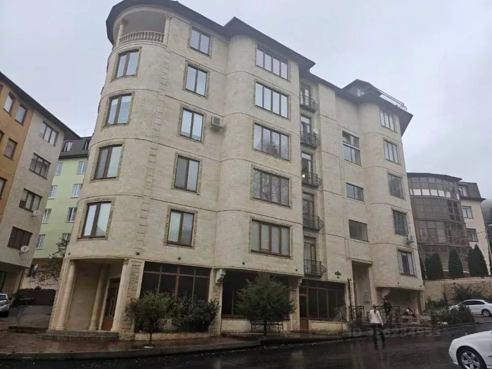 2-к кв. Ставропольский край, Кисловодск ул. Декабристов, 35В (70.0 м) - Фото 1