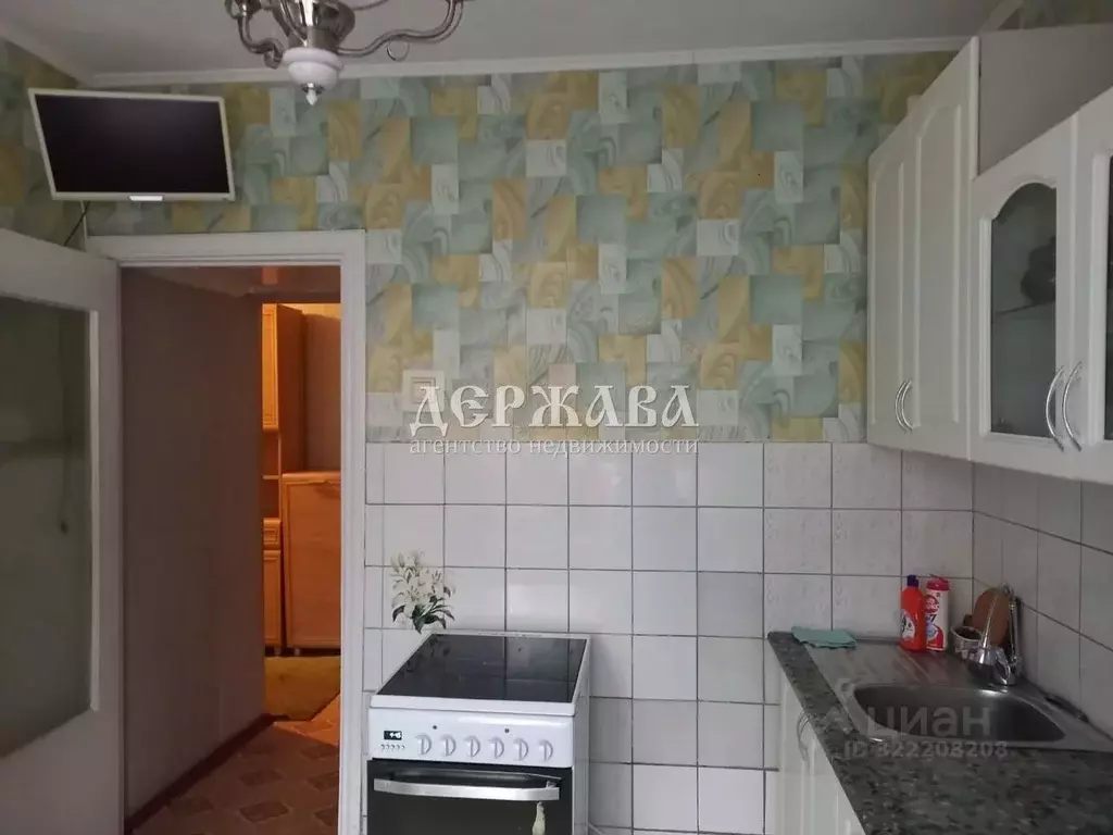 3-к кв. Белгородская область, Старый Оскол Восточный мкр, 2А (62.0 м) - Фото 1