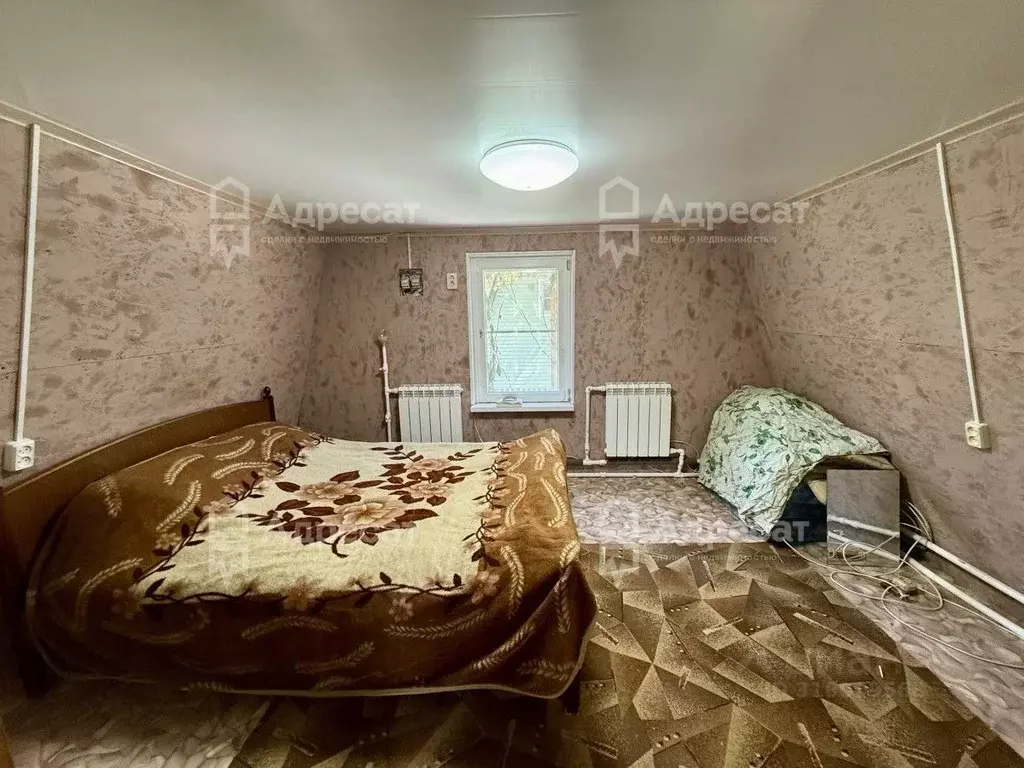 Дом в Волгоградская область, Среднеахтубинский район, Ахтубинское ... - Фото 0