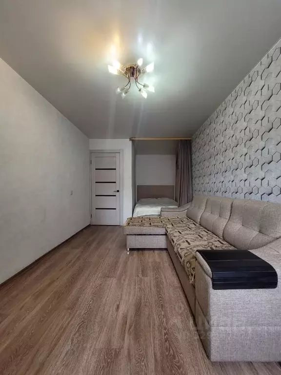 2-к кв. Бурятия, Улан-Удэ ул. Столбовая, 56 (47.8 м) - Фото 1