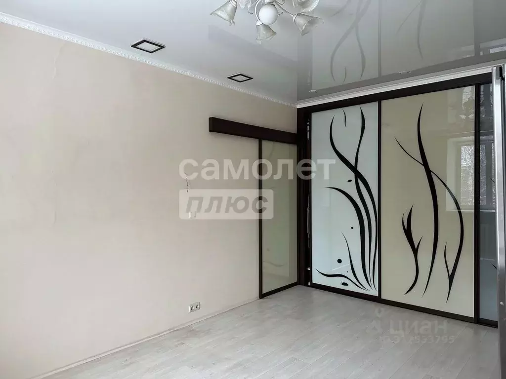 3-к кв. Иркутская область, Иркутск Красноярская ул., 75 (71.3 м) - Фото 0