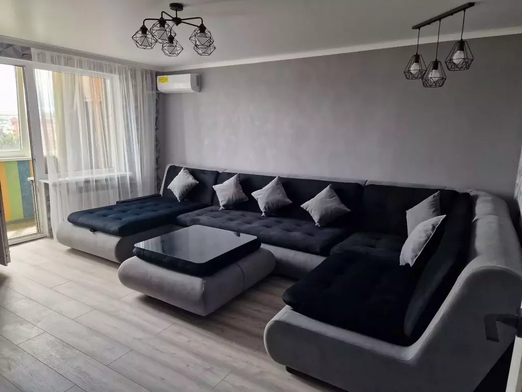 2-к кв. Ставропольский край, Ессентуки Октябрьская ул., 450 (65.0 м) - Фото 2