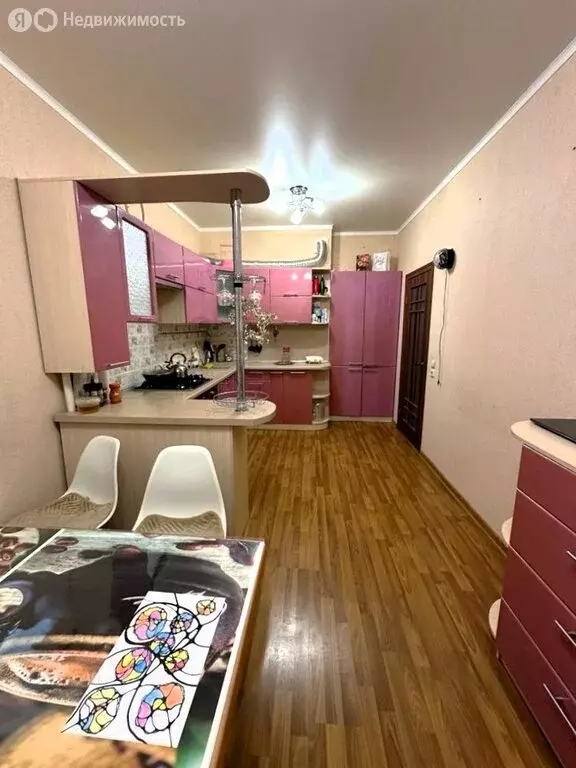 2-комнатная квартира: Астрахань, Белгородская улица, 1к3 (50.2 м) - Фото 1
