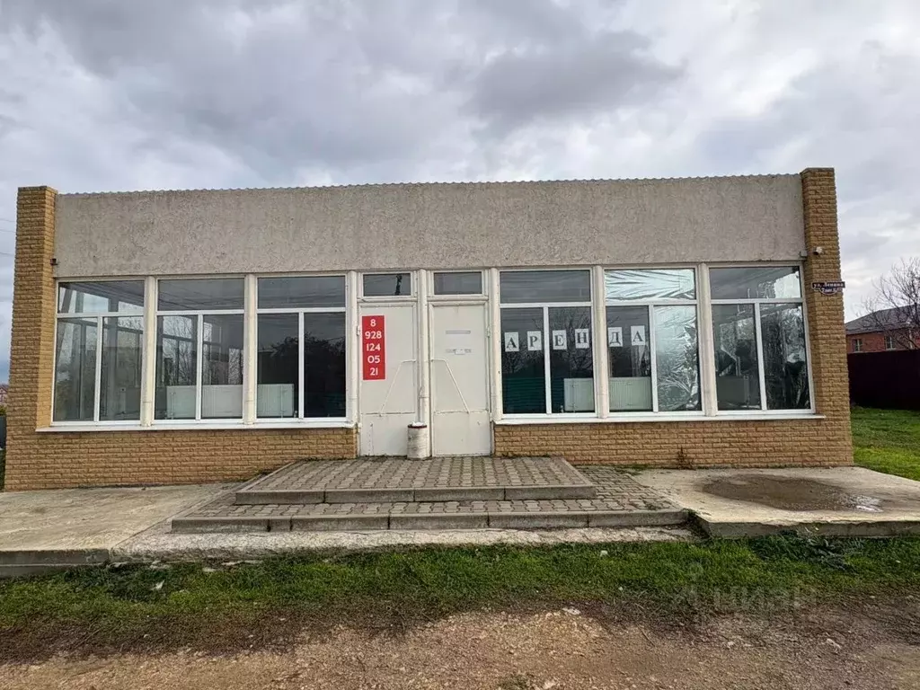 Торговая площадь в Ростовская область, Мясниковский район, с. Большие ... - Фото 1