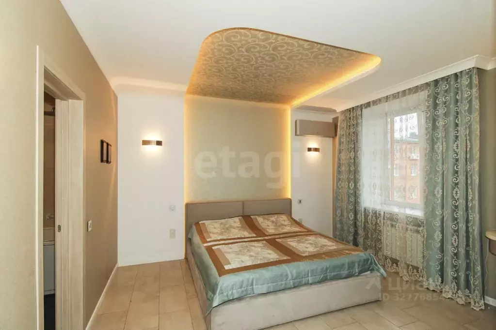 4-к кв. Тюменская область, Тюмень ул. Хохрякова, 10 (126.0 м) - Фото 1