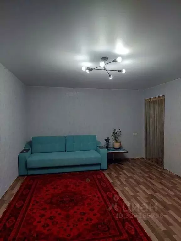 1-к кв. Волгоградская область, Волжский Коммунистическая ул., 1 (33.0 ... - Фото 1