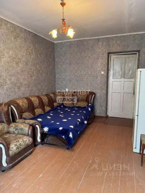 2-к кв. Самарская область, Сызрань Астраханская ул., 2 (52.0 м) - Фото 0