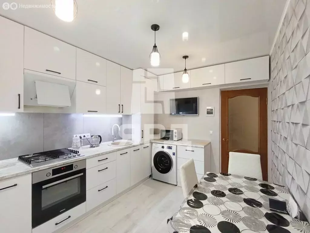 3-комнатная квартира: Таганрог, улица Сызранова, 10-2 (62.5 м) - Фото 2