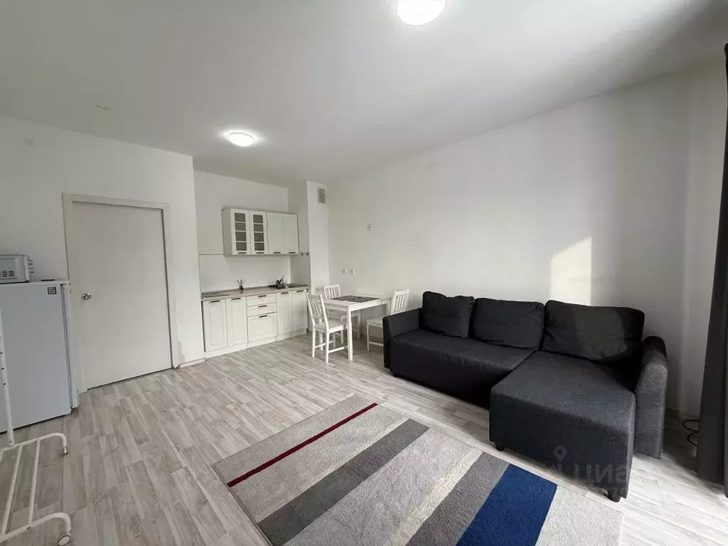 Студия Свердловская область, Екатеринбург бул. Золотистый, 4 (28.5 м) - Фото 1