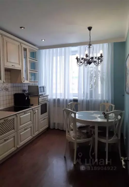 3-к кв. Омская область, Омск Заозерный мкр, ул. Сергея Тюленина, 14 ... - Фото 1