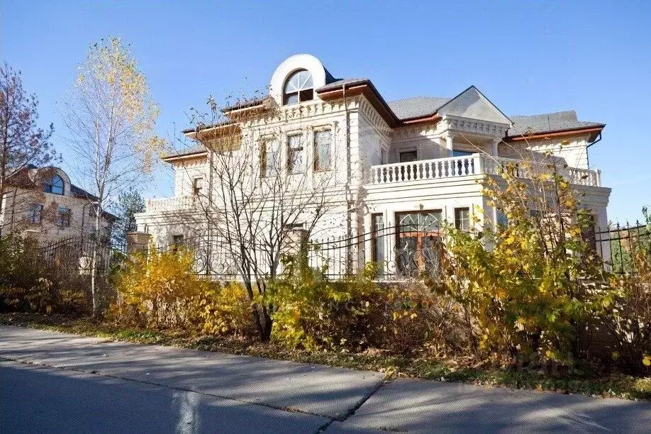 Дом в Московская область, Красногорск городской округ, д. Глухово, ... - Фото 1