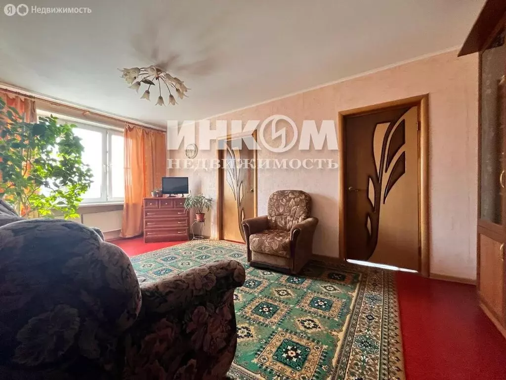 4-комнатная квартира: Москва, Новоясеневский проспект, 21к1 (63 м) - Фото 0