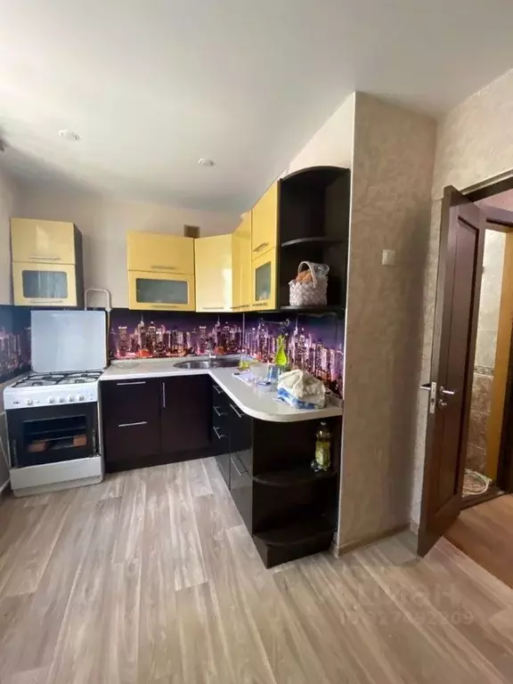 3-к кв. Татарстан, Зеленодольский район, Осиновское с/пос, с. Осиново ... - Фото 1