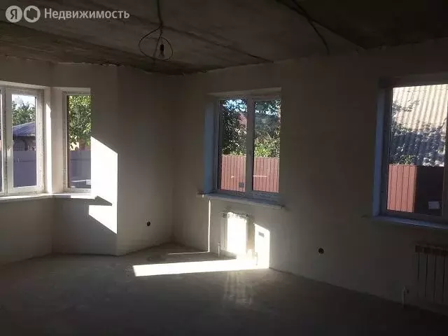 Дом в Ростов-на-Дону, Грациозная улица (120 м) - Фото 1