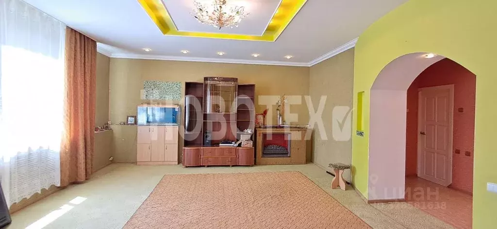 Дом в Краснодарский край, Каневская ст-ца ул. Свердликова, 78 (245 м) - Фото 2