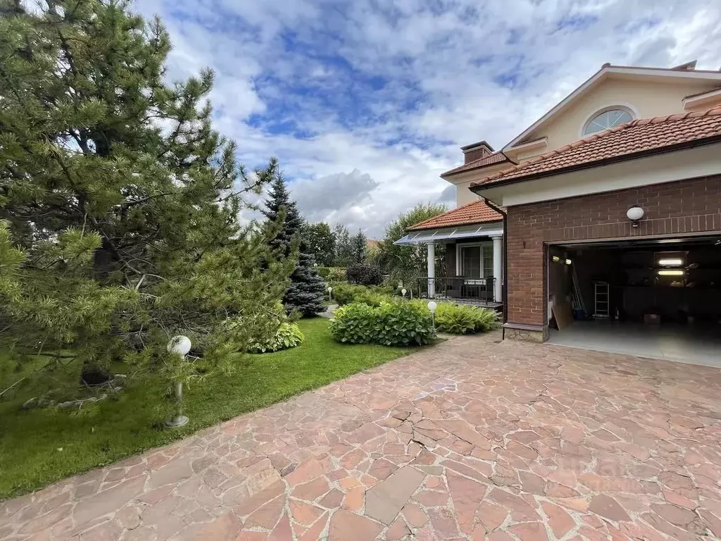 Коттедж в Московская область, Одинцовский городской округ, д. ... - Фото 1