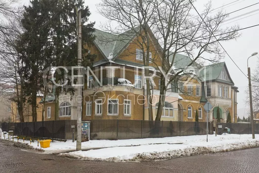 5-к кв. Калининградская область, Калининград ул. Гоголя, 2 (500.0 м) - Фото 1