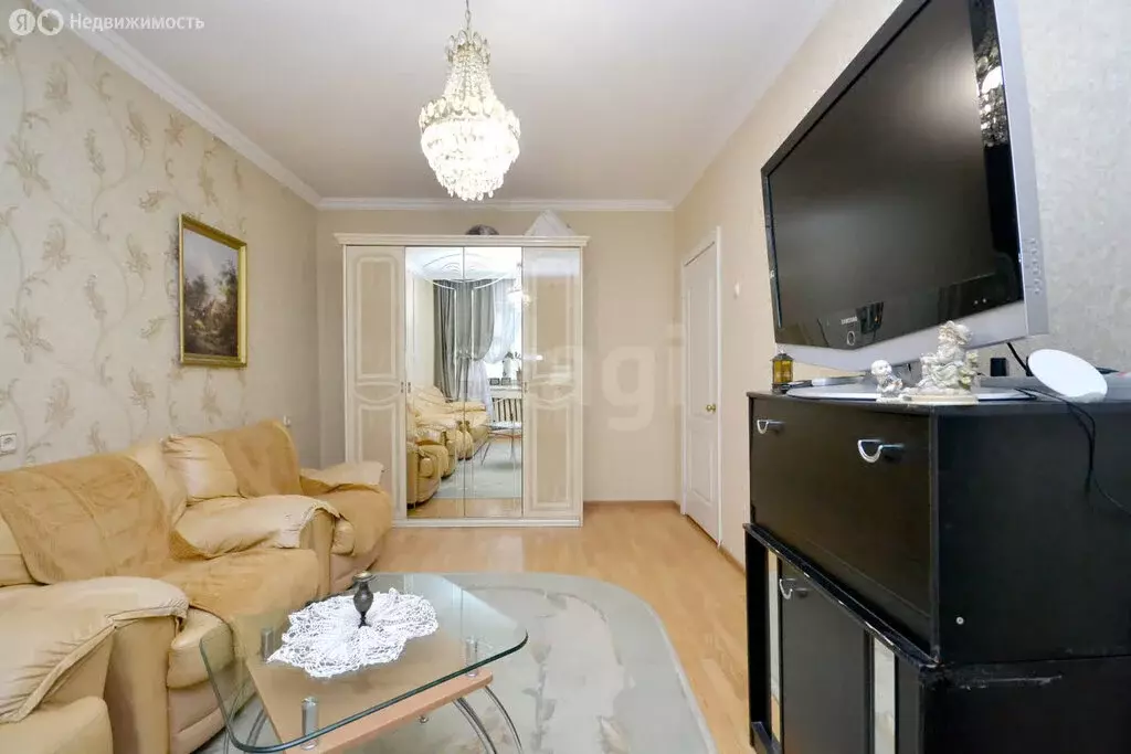 2-комнатная квартира: Якутск, улица Кирова, 17к1 (50.6 м) - Фото 1