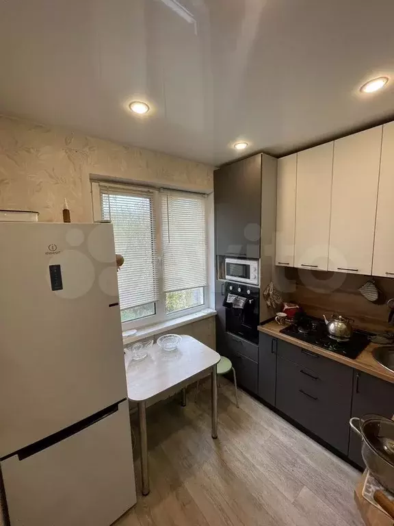 2-к. квартира, 45 м, 5/5 эт. - Фото 1
