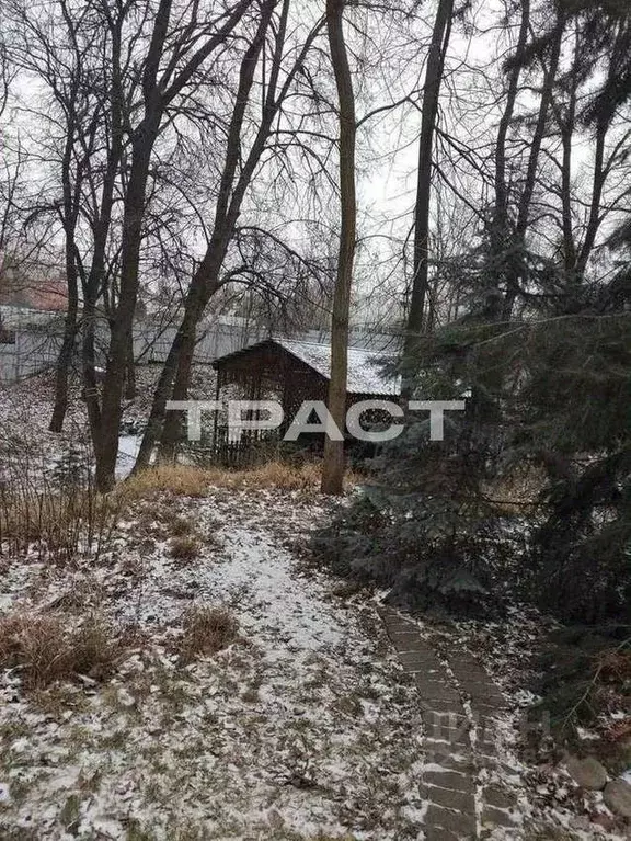 Дом в Воронежская область, Воронеж Курортная ул., 49 (100 м) - Фото 1