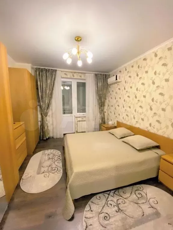 2-к. квартира, 70 м, 4/18 эт. - Фото 1