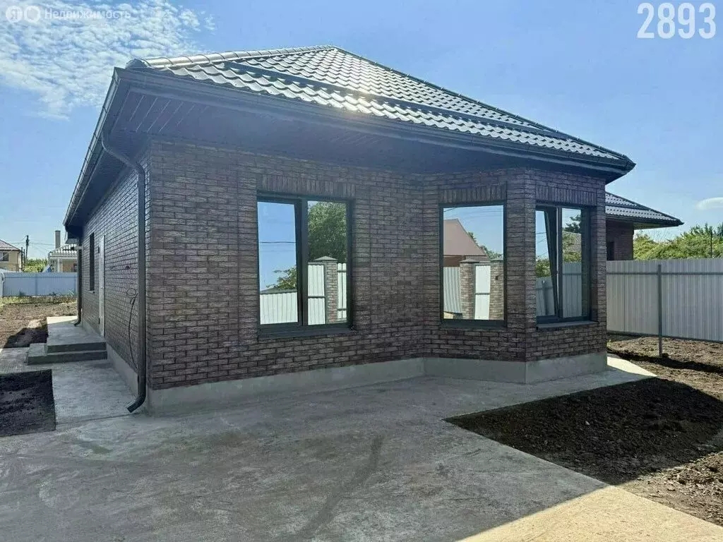 Дом в посёлок Берёзовый, Ейское шоссе (110 м) - Фото 1