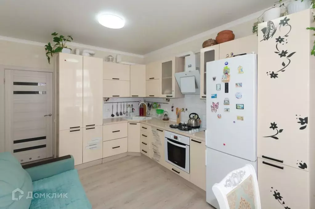 Продаётся 2-к квартира, 64 м - Фото 0