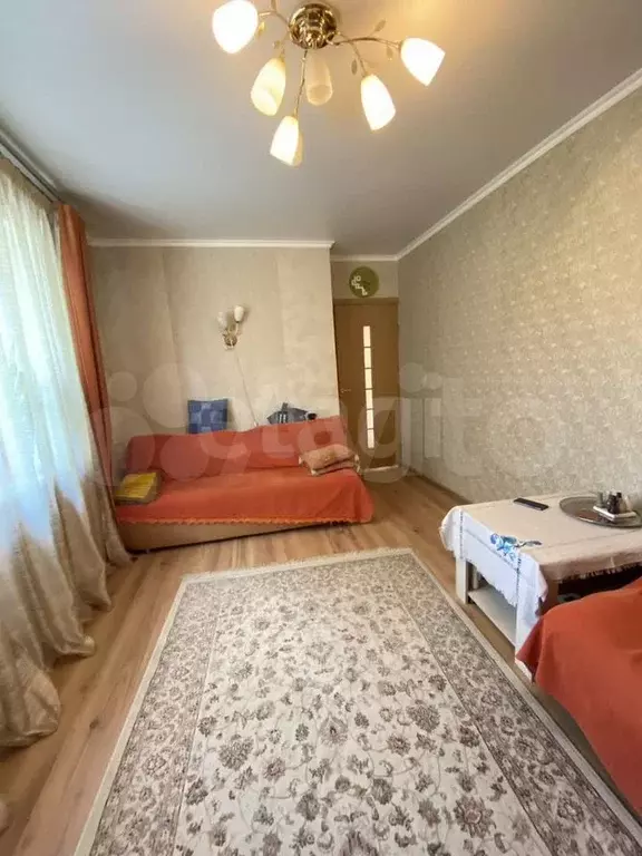 2-к. квартира, 40 м, 1/2 эт. - Фото 1