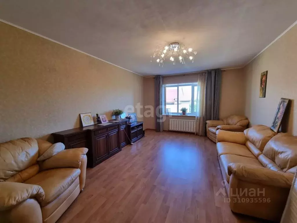 4-к кв. Смоленская область, Смоленск ул. Рыленкова, 30Б (102.6 м) - Фото 1