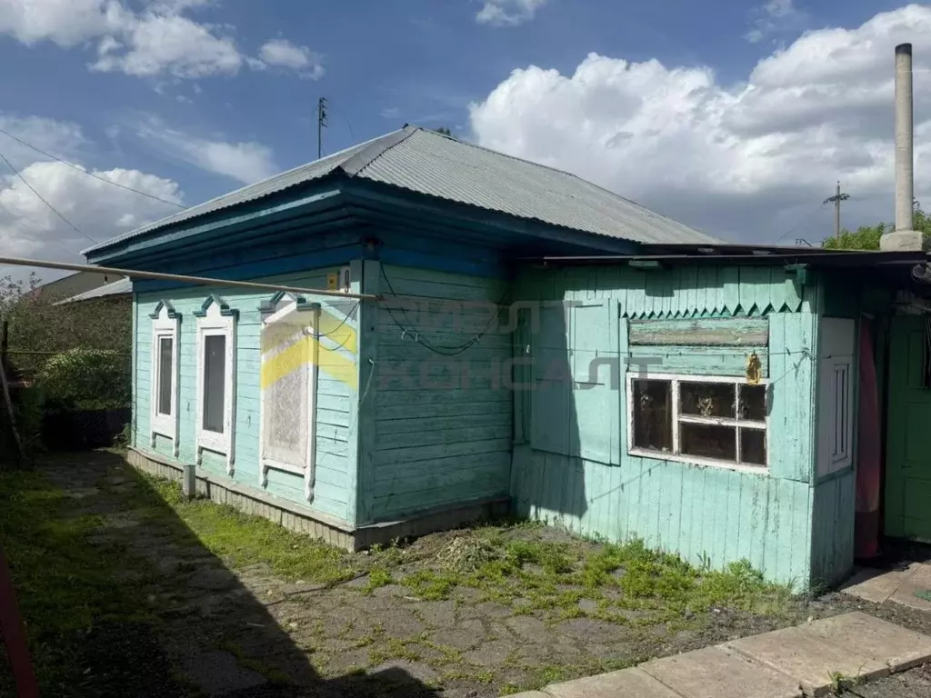 Дом в Омская область, Омск Порт-Артур мкр, ул. 4-я Моховая, 9 (110 м) - Фото 0