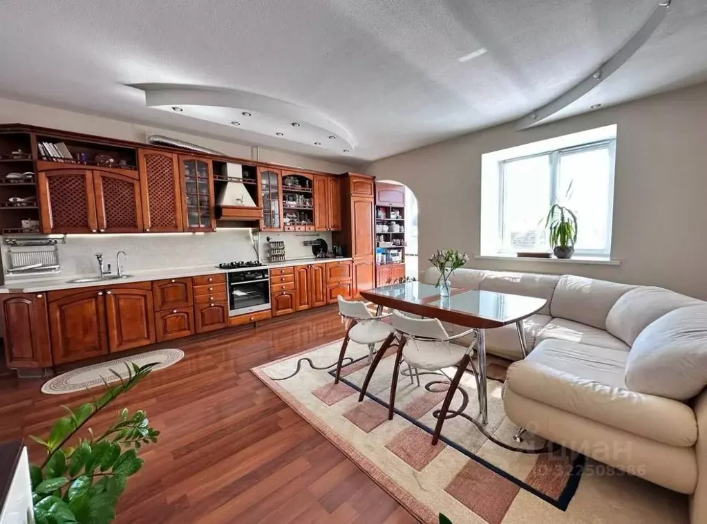 1-к кв. Ханты-Мансийский АО, Ханты-Мансийск ул. Чехова, 16А (52.2 м) - Фото 1