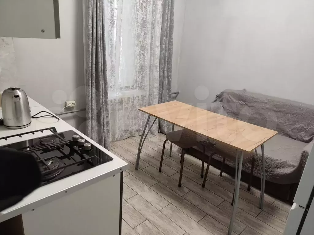 2-к. квартира, 40 м, 1/1 эт. - Фото 1