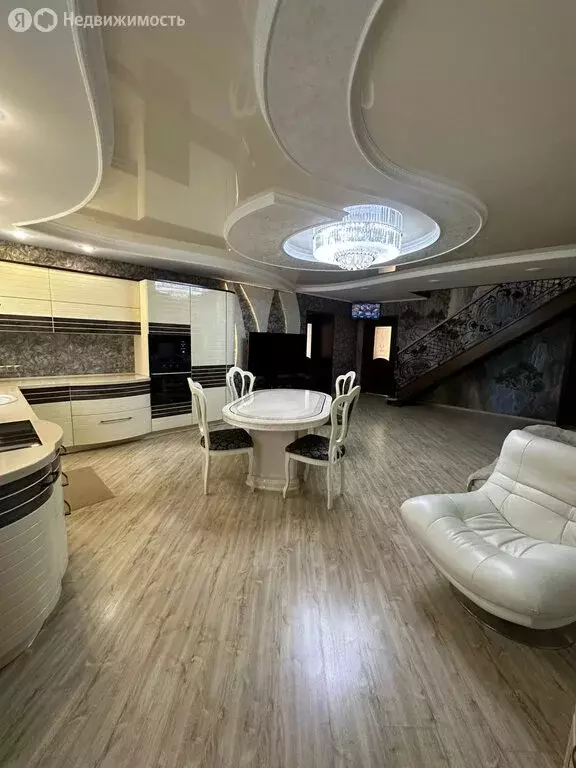 Дом в Чита, микрорайон Светлый (220 м) - Фото 2