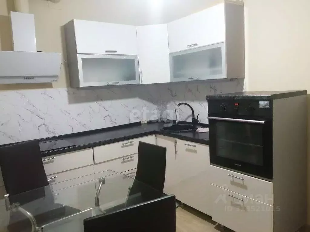 1-к кв. Астраханская область, Астрахань ул. Марии Максаковой, 79/106 ... - Фото 1