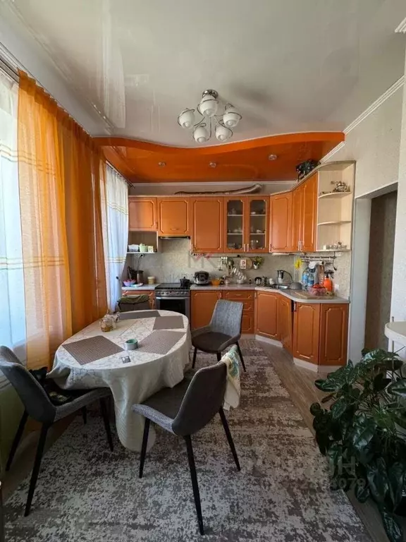 3-к кв. Хакасия, Абакан ул. Чертыгашева, 126 (84.9 м) - Фото 1