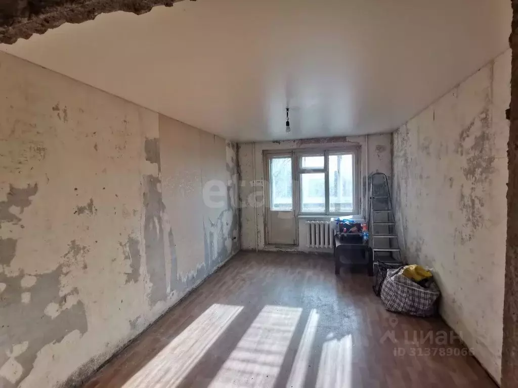 2-к кв. Калужская область, Калуга Карачевская ул., 19к2 (50.0 м) - Фото 1