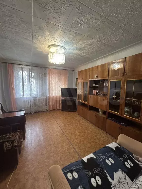 3-к. квартира, 55 м, 1/2 эт. - Фото 0