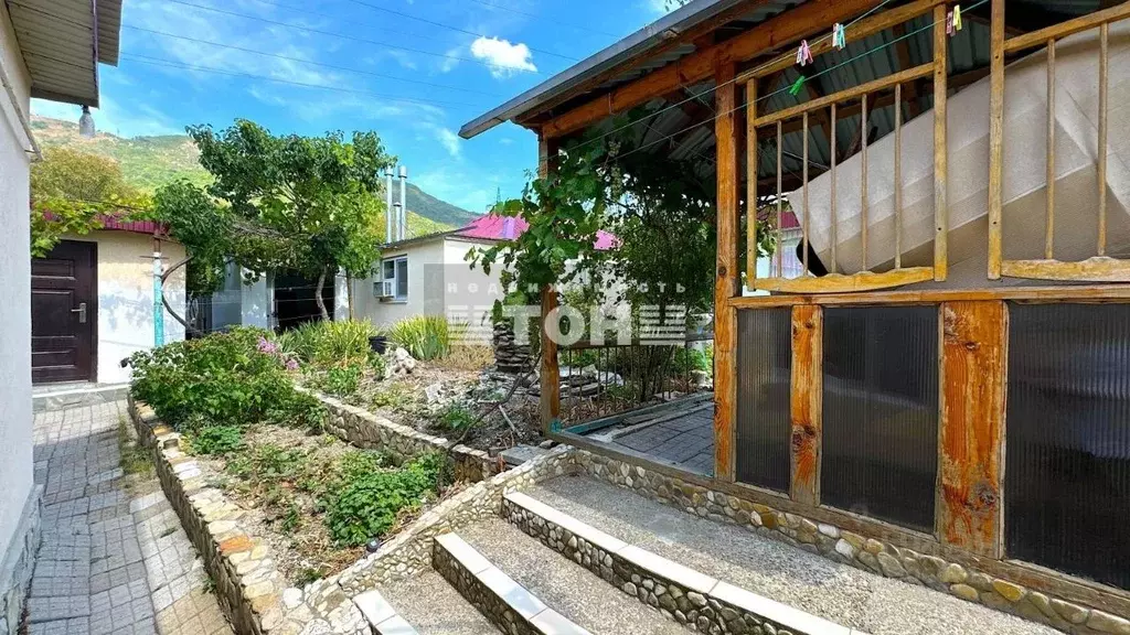 Коттедж в Краснодарский край, Геленджик ул. Фрунзе, 22 (116 м) - Фото 1