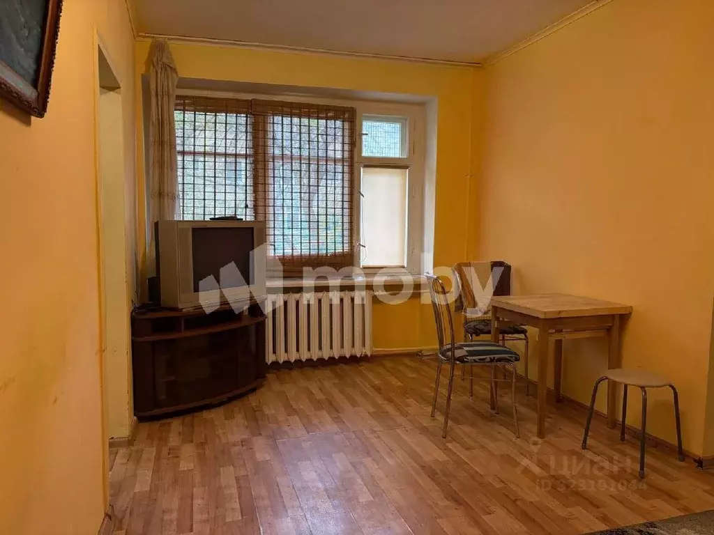 2-к кв. Калининградская область, Калининград Гостиная ул., 18 (43.0 м) - Фото 2