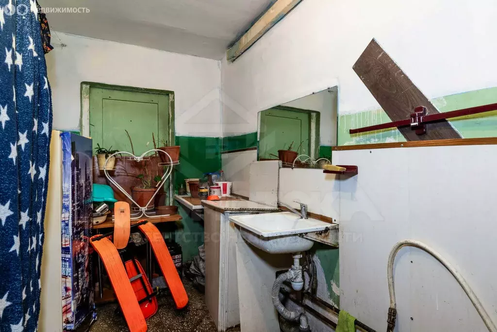 Квартира-студия: Новокузнецк, проспект Дружбы, 34А (18 м) - Фото 0