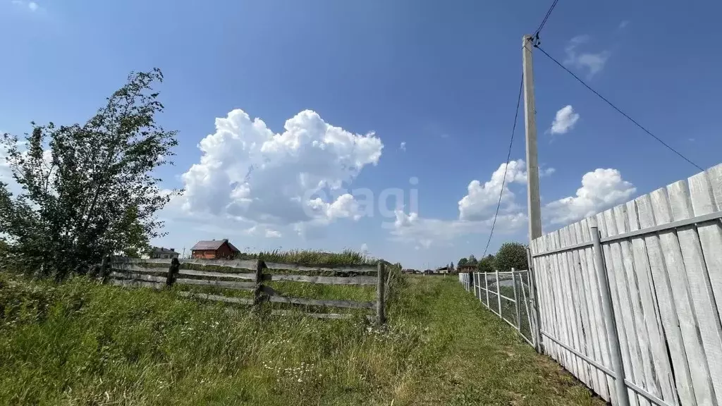 Участок в Марий Эл, Медведевский район, Пекшиксолинское с/пос, д. ... - Фото 1