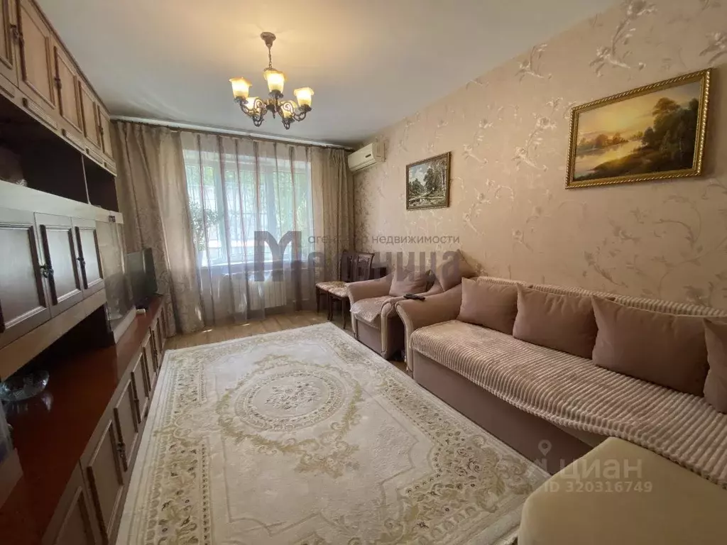 2-к кв. Волгоградская область, Волгоград ул. Рихарда Зорге, 42 (52.0 ... - Фото 0
