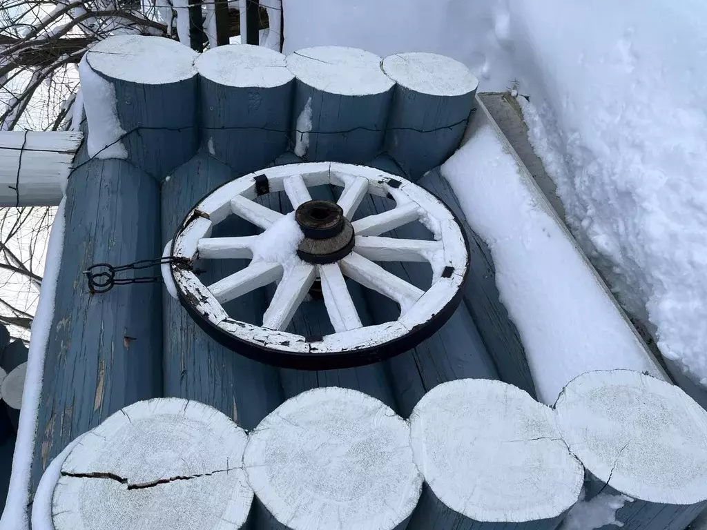 Дом в Новгородская область, Новгородский район, Ракомское с/пос, д. ... - Фото 1