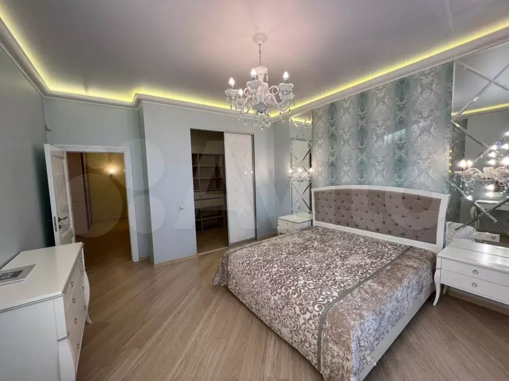 3-к. квартира, 150 м, 7/8 эт. - Фото 1