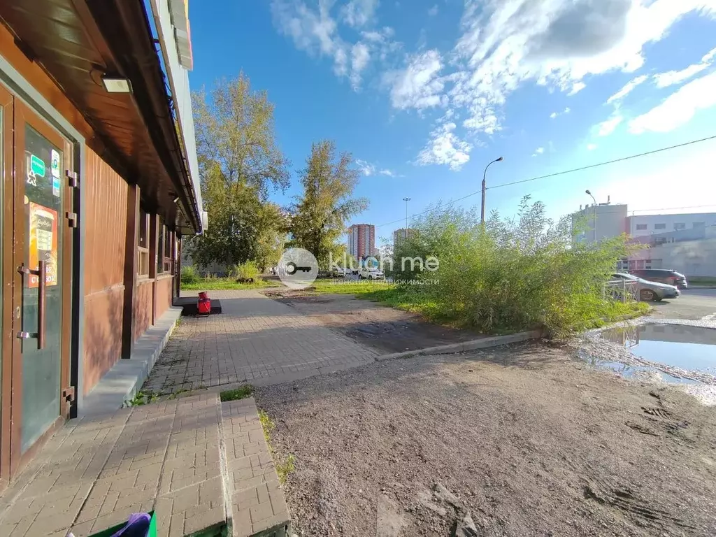 Торговая площадь в Татарстан, Казань ул. Мусина, 59Е (33 м) - Фото 0