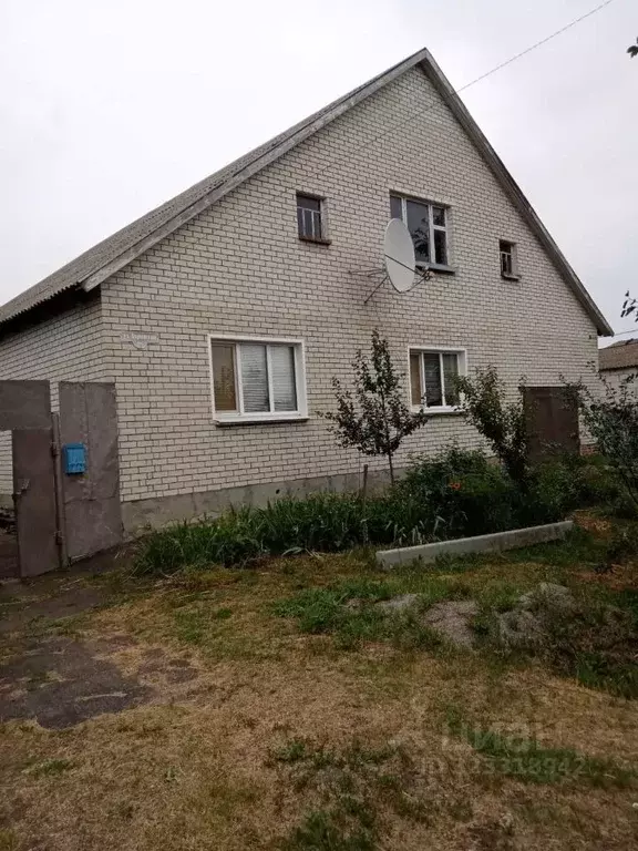 Дом в Саратовская область, Калининск Дорожная ул., 1/2 (168 м) - Фото 1