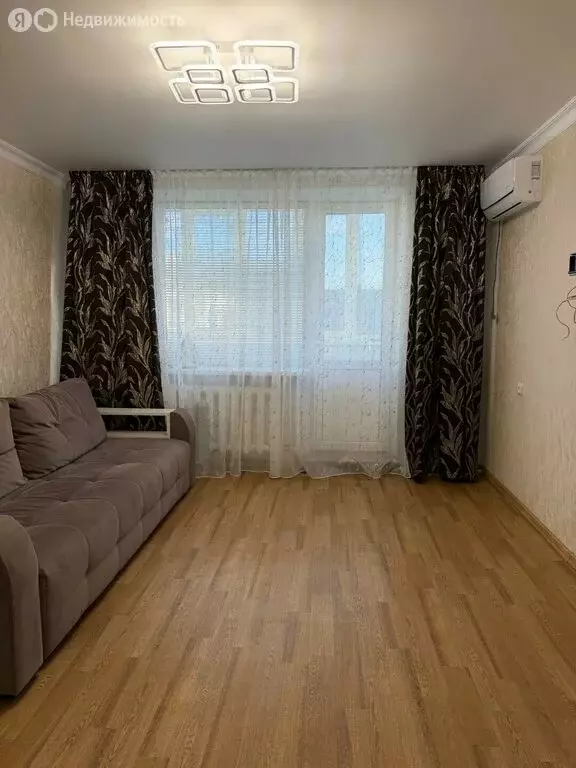 2-комнатная квартира: Октябрьский, 25-й микрорайон, 14Б (47.7 м) - Фото 1